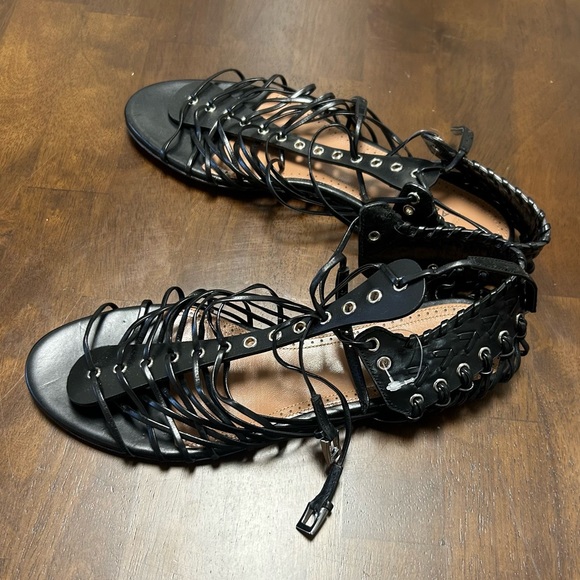 Alaia Shoes - Never worn Alaia Black Whipstitch Leather Flat Sandal Size EU 38.5 or U.S. 8